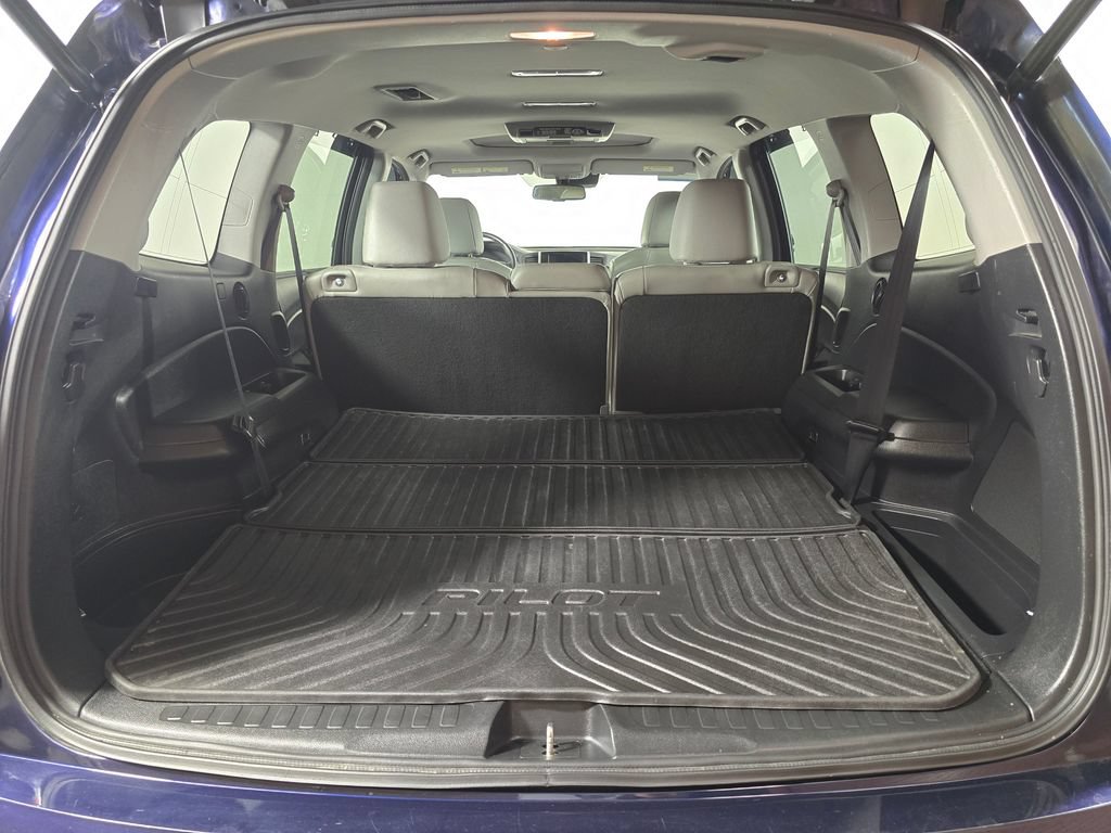 Used 2018 Honda Pilot Touring image 14