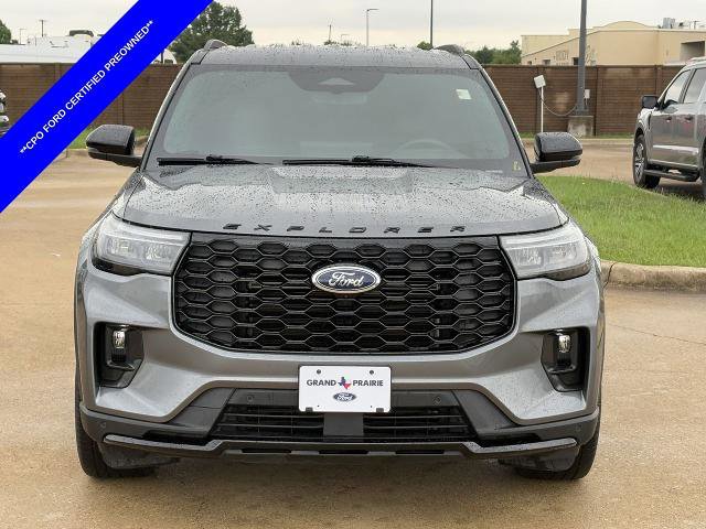 Certified 2025 Ford Explorer ST-Line w/ Premium Package RWD image 9