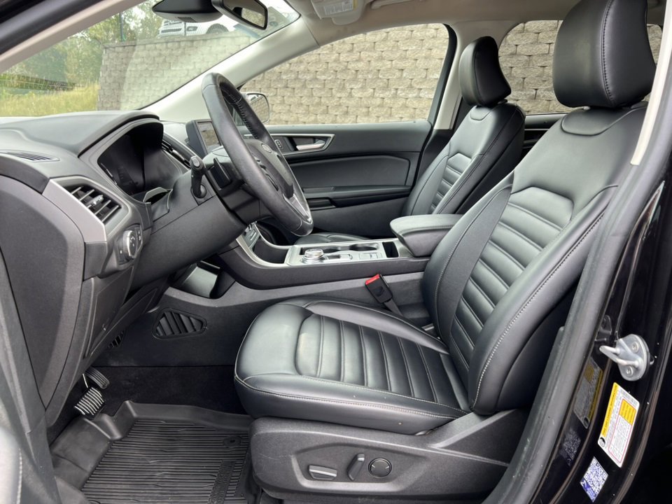 Certified 2022 Ford Edge SEL w/ Convenience Package image 11