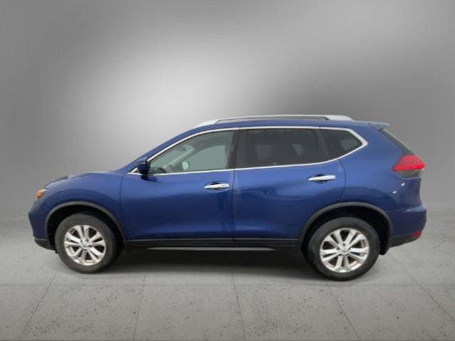 Used 2017 Nissan Rogue SV AWD/4WD image 6