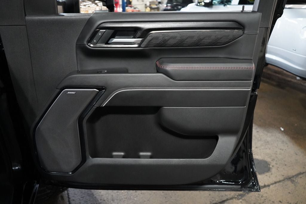 Used 2025 GMC Sierra 2500 AT4X AWD/4WD image 24