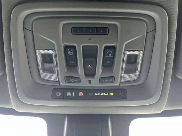 Used 2022 GMC Sierra 1500 Denali w/ Denali Premium Package AWD/4WD image 29