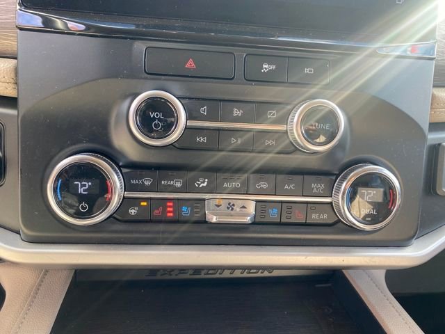 Certified 2022 Ford Expedition Max Limited image 22