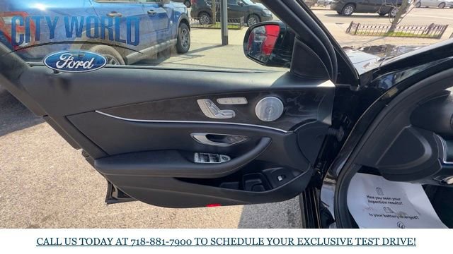 Used 2019 Mercedes-Benz E 300 4MATIC image 6
