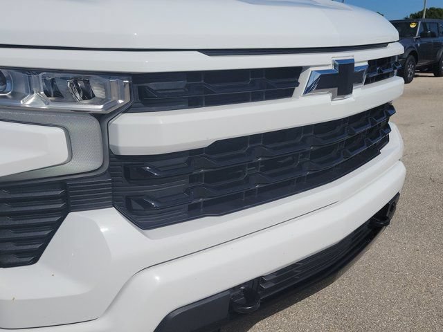 Used 2024 Chevrolet Silverado 1500 RST AWD/4WD image 16