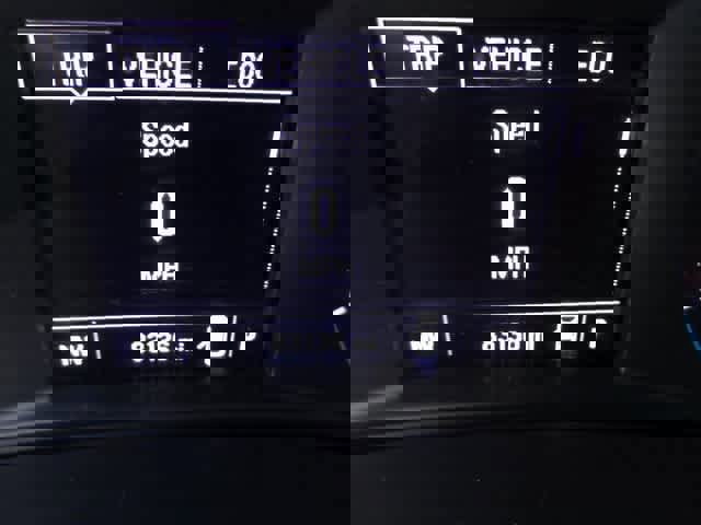 Used 2022 Chevrolet Malibu LT image 17