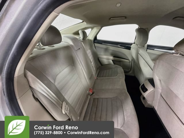 Certified 2019 Ford Fusion SE FWD image 26