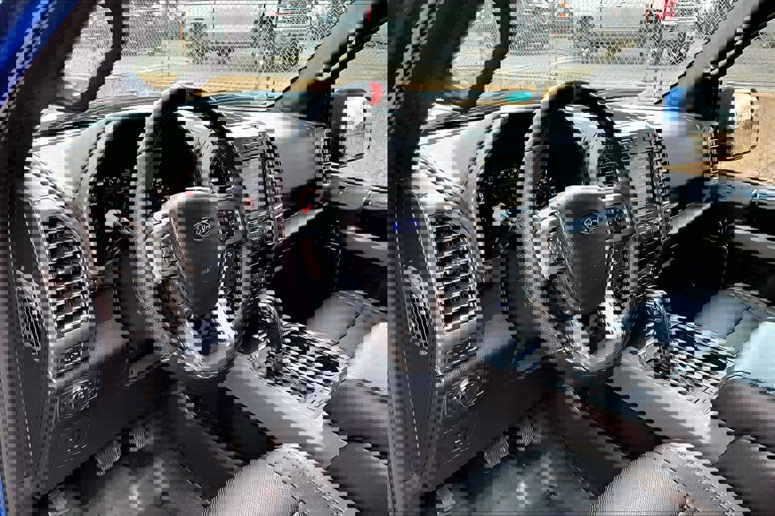 Certified 2018 Ford F150 Raptor w/ Equipment Group 802A Luxury image 20