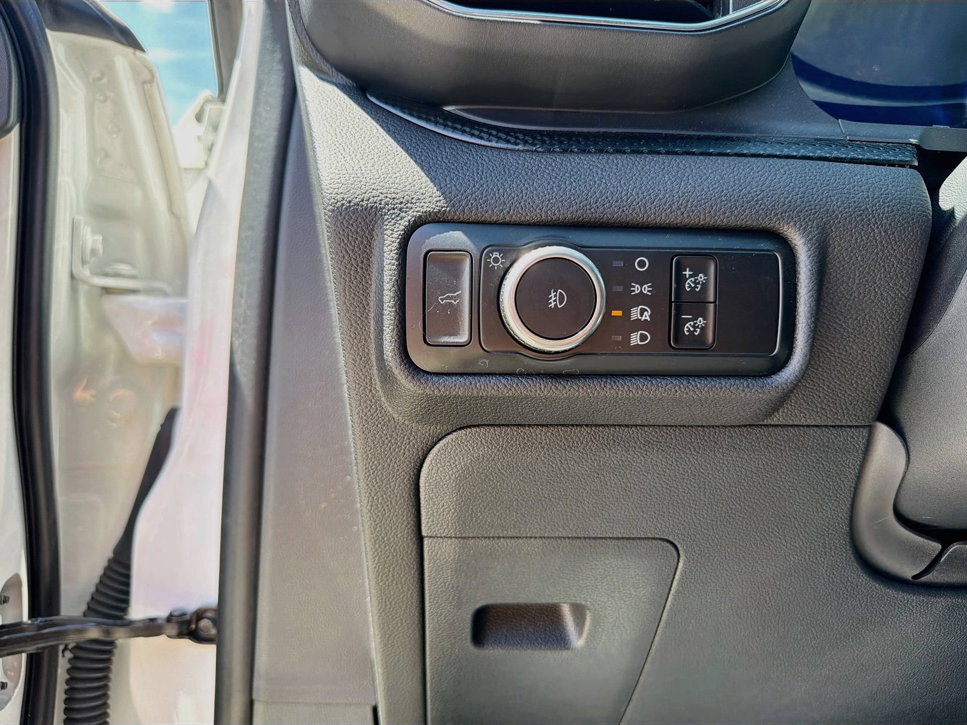 Certified 2024 Ford Explorer ST w/ Equipment Group 401A AWD/4WD image 14