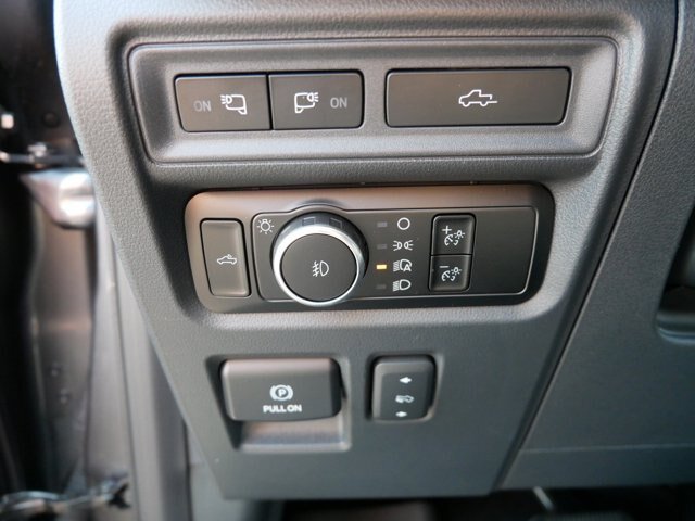 Certified 2023 Ford F150 Platinum w/ Equipment Group 701A High AWD/4WD image 11