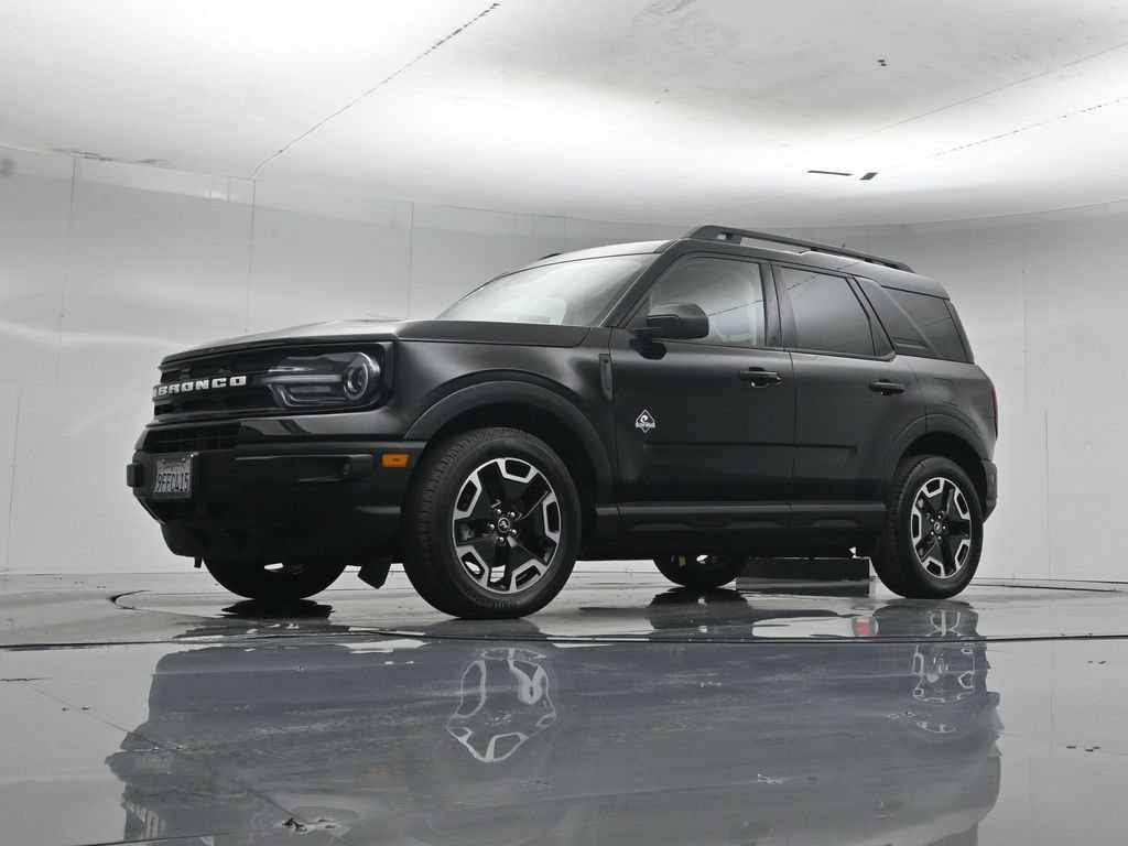 Certified 2023 Ford Bronco Sport Outer Banks AWD/4WD image 47