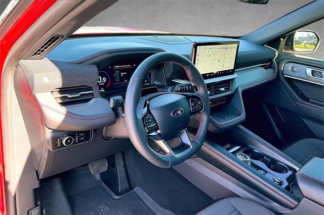 Certified 2025 Ford Explorer ST-Line w/ Premium Package image 12