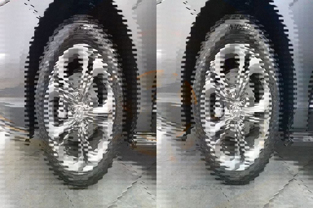 Used 2024 Honda Accord EX image 34