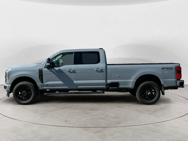 Certified 2025 Ford F350 Lariat w/ Black Appearance Package AWD/4WD image 2