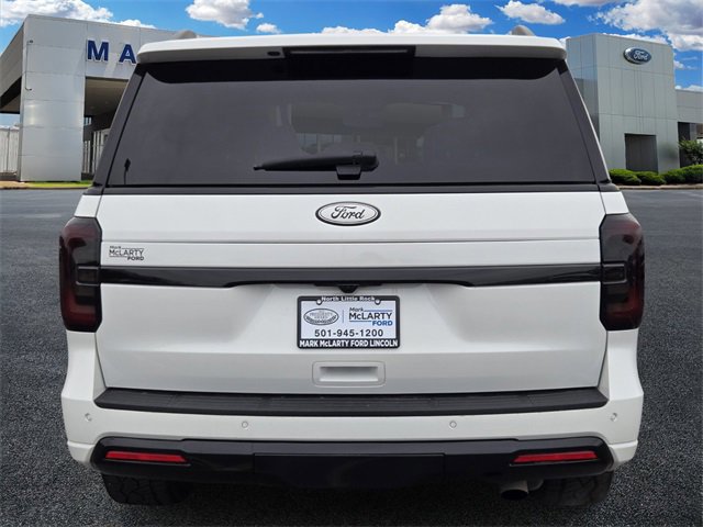 Certified 2024 Ford Expedition Platinum image 4