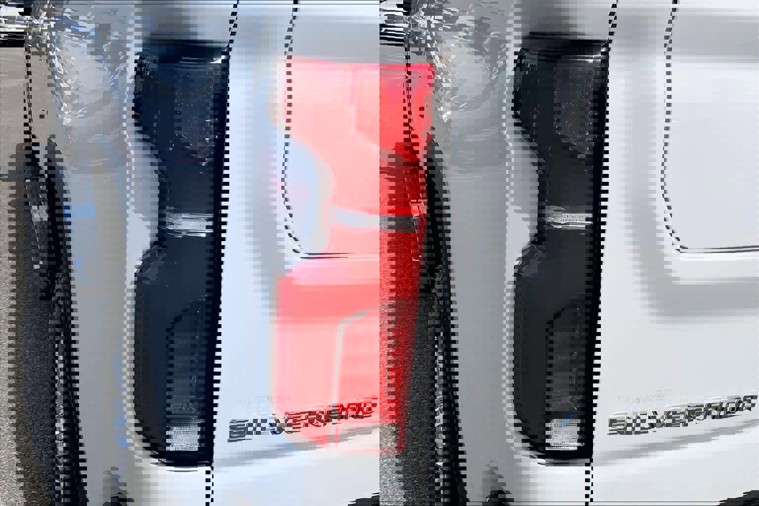 Used 2025 Chevrolet Silverado 2500 LTZ w/ LTZ Premium Package image 28