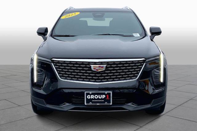 Used 2025 Cadillac XT4 Premium Luxury w/ Cold Weather Package image 4
