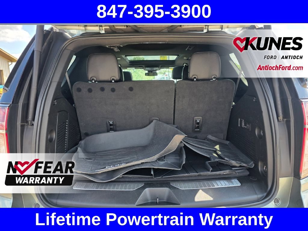 Used 2023 Chevrolet Tahoe Z71 w/ Luxury Package AWD/4WD image 30