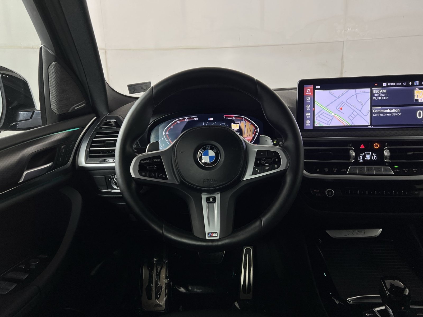 Used 2023 BMW X3 xDrive30i w/ M Sport Package AWD/4WD image 16