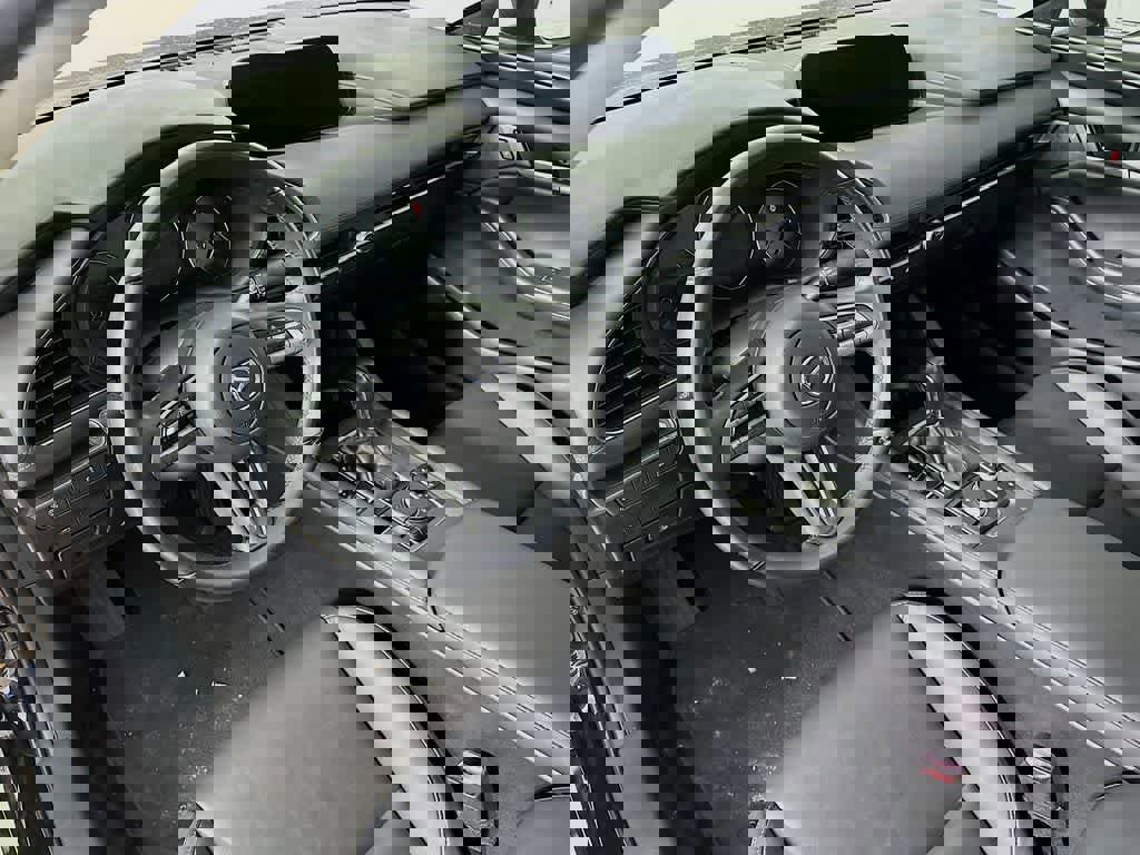 Used 2021 MAZDA MAZDA3 s image 9