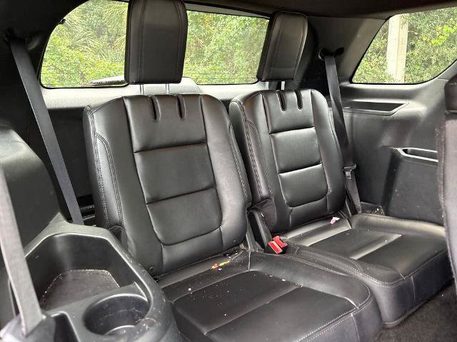Certified 2018 Ford Explorer XLT w/ Equipment Group 202A AWD/4WD image 29