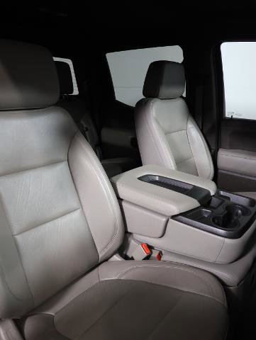 Used 2019 GMC Sierra 1500 SLT w/ X31 Off-Road Package AWD/4WD image 9