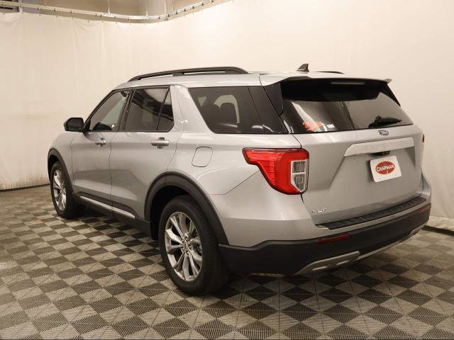 Certified 2023 Ford Explorer XLT w/ Equipment Group 202A image 9