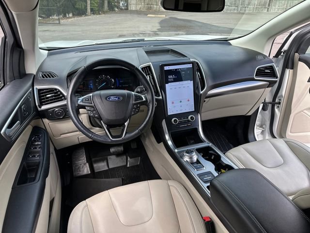Certified 2022 Ford Edge Titanium AWD/4WD image 29