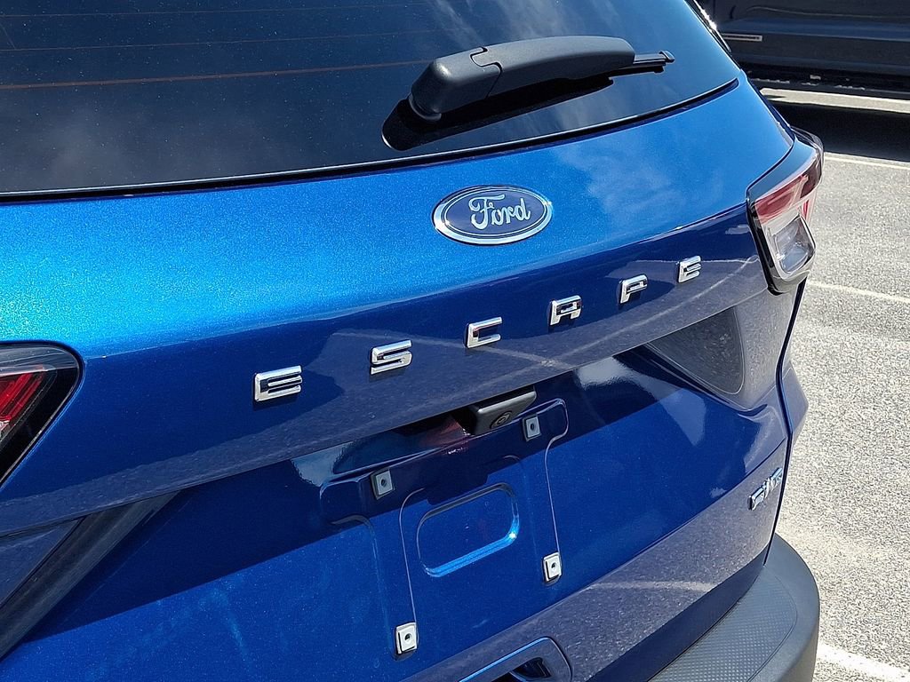 Certified 2022 Ford Escape SE w/ SE Sport Appearance Package AWD/4WD image 31