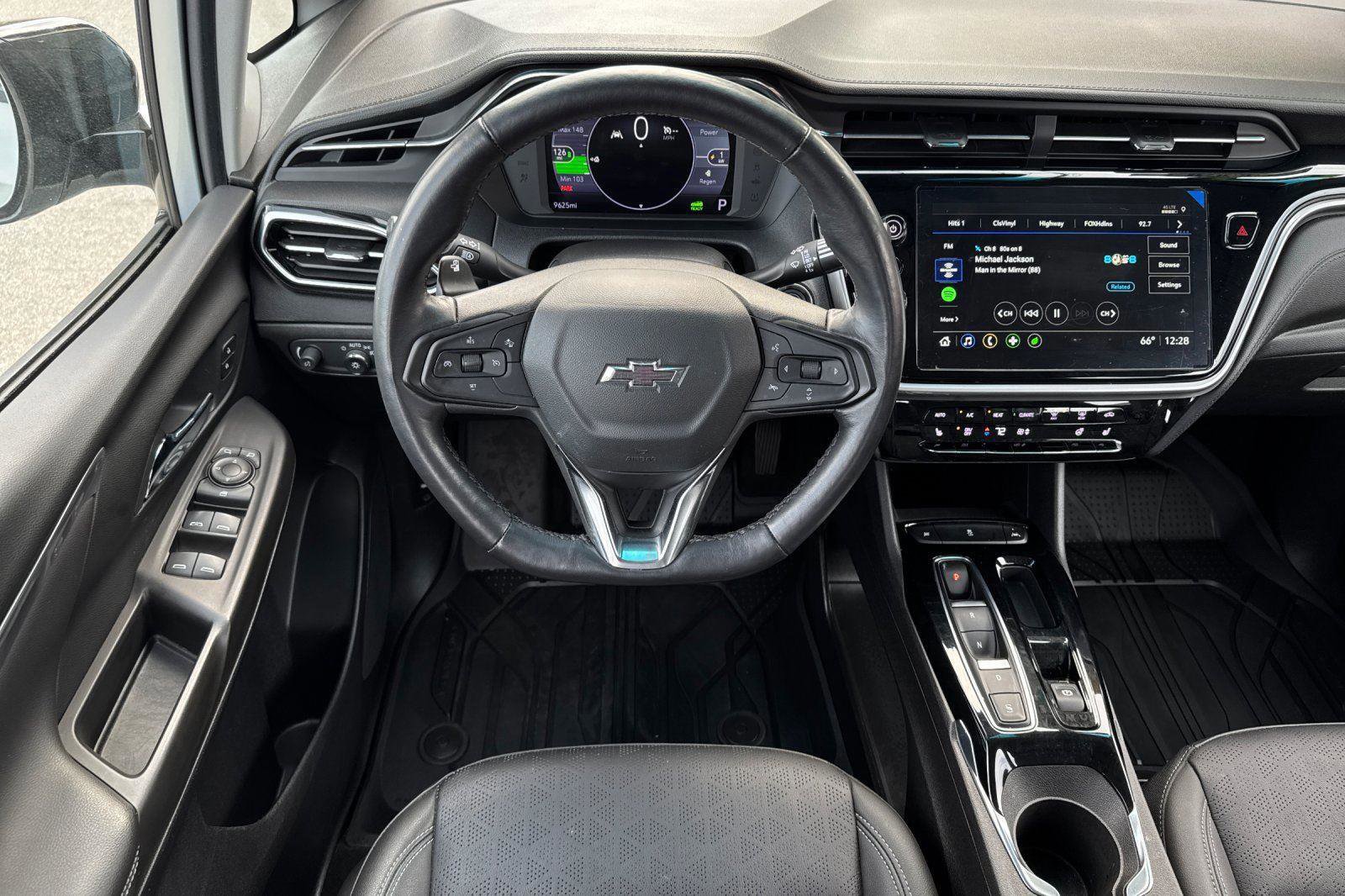 Used 2023 Chevrolet Bolt LT image 12