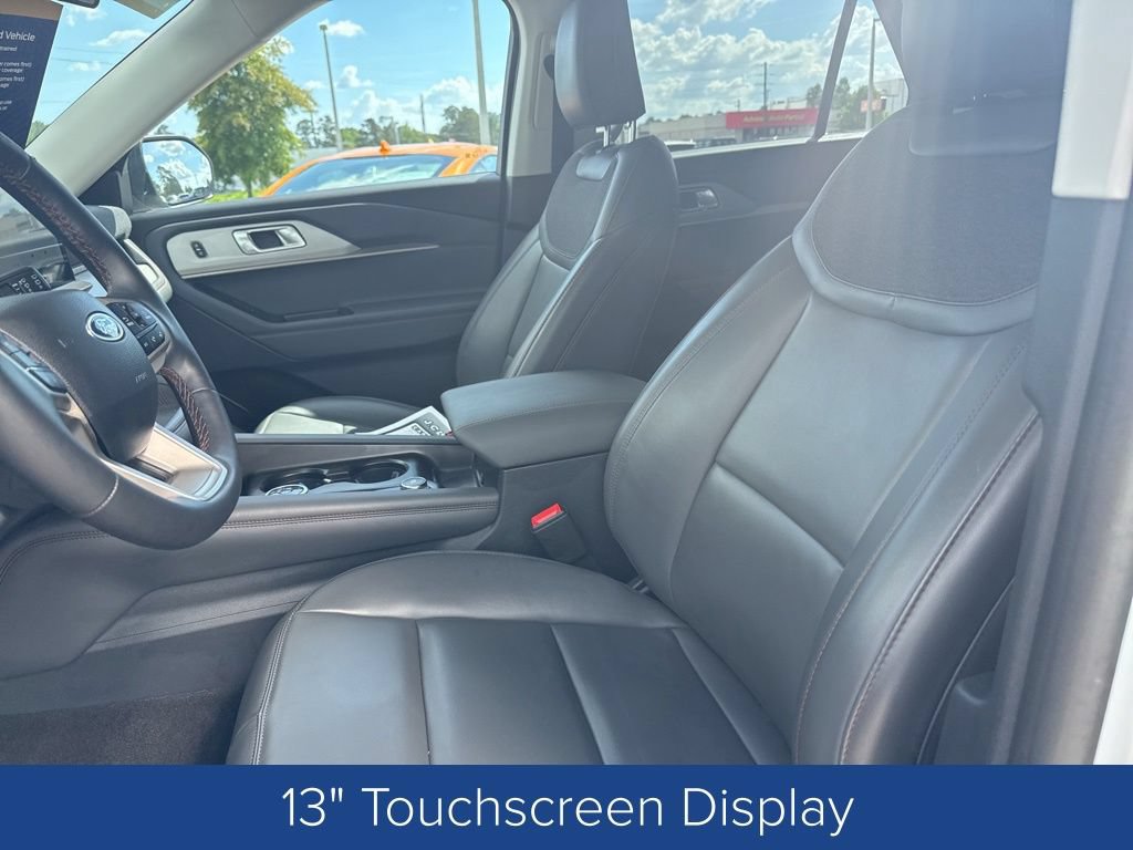 Certified 2026 Ford Explorer Active w/ Active Comfort Package RWD image 11