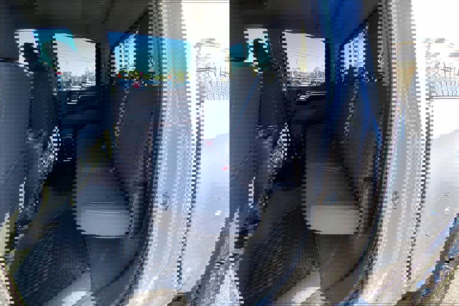 Used 2022 Chevrolet Silverado 1500 LT w/ Z71 Off-Road Package image 20