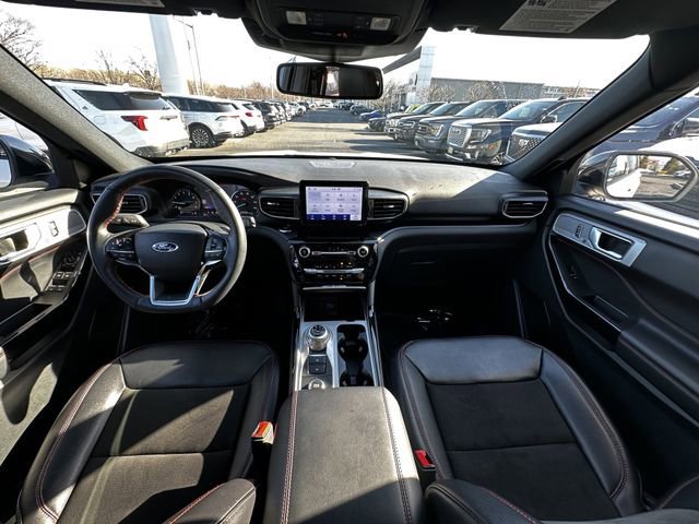 Certified 2023 Ford Explorer ST-Line image 10