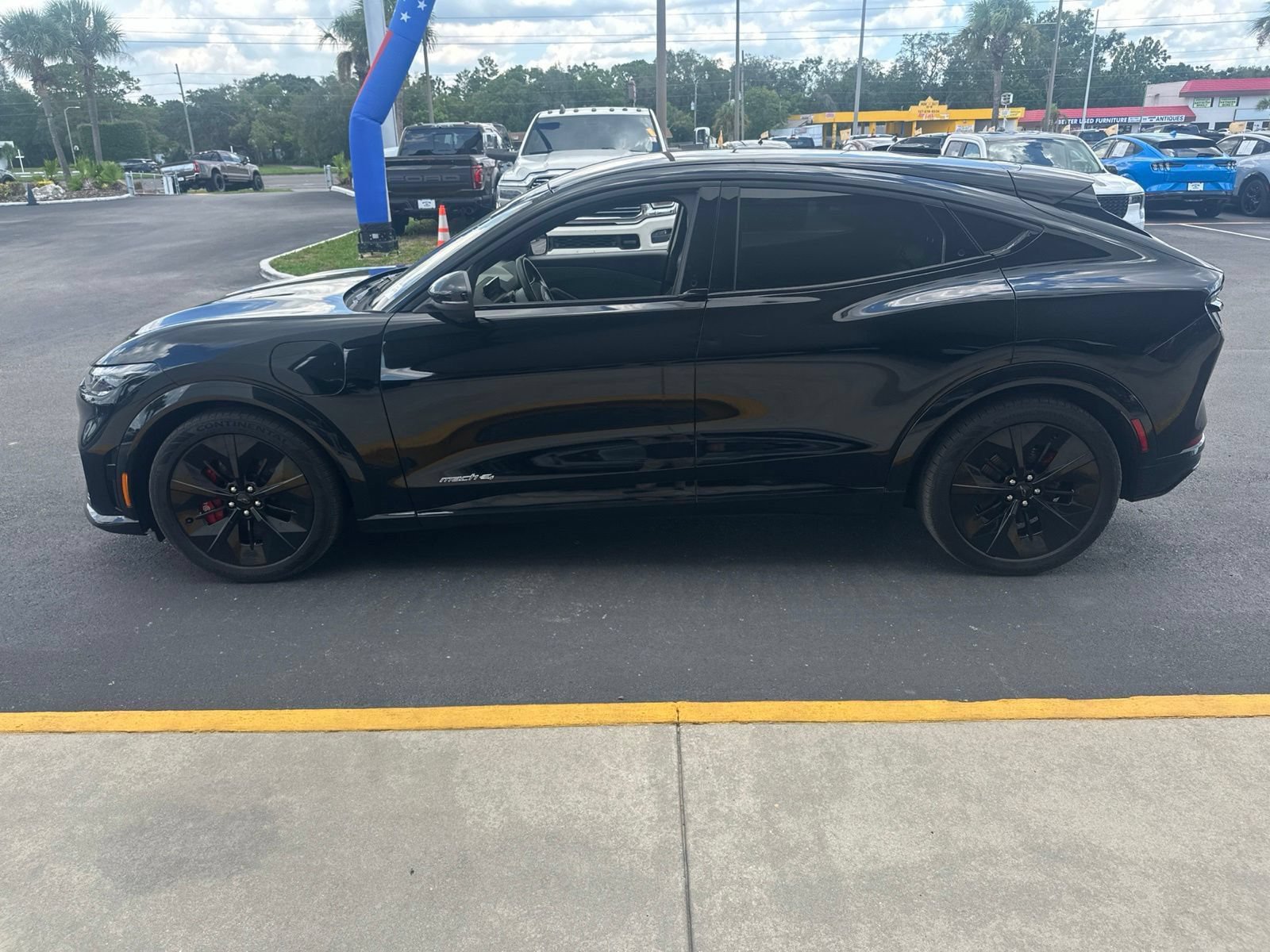 Certified 2025 Ford Mustang Mach-E GT AWD/4WD image 9