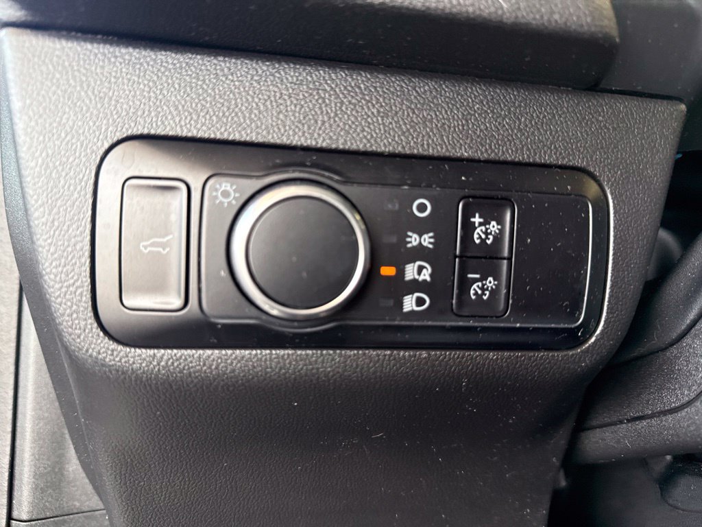 Certified 2023 Ford Escape Active AWD/4WD image 15