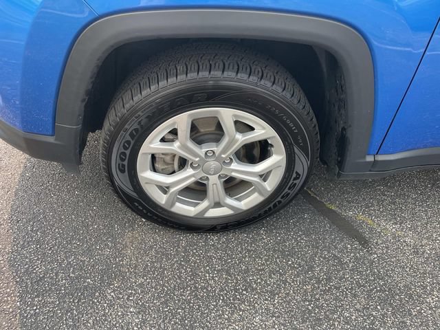 Used 2024 Jeep Compass Latitude AWD/4WD image 15