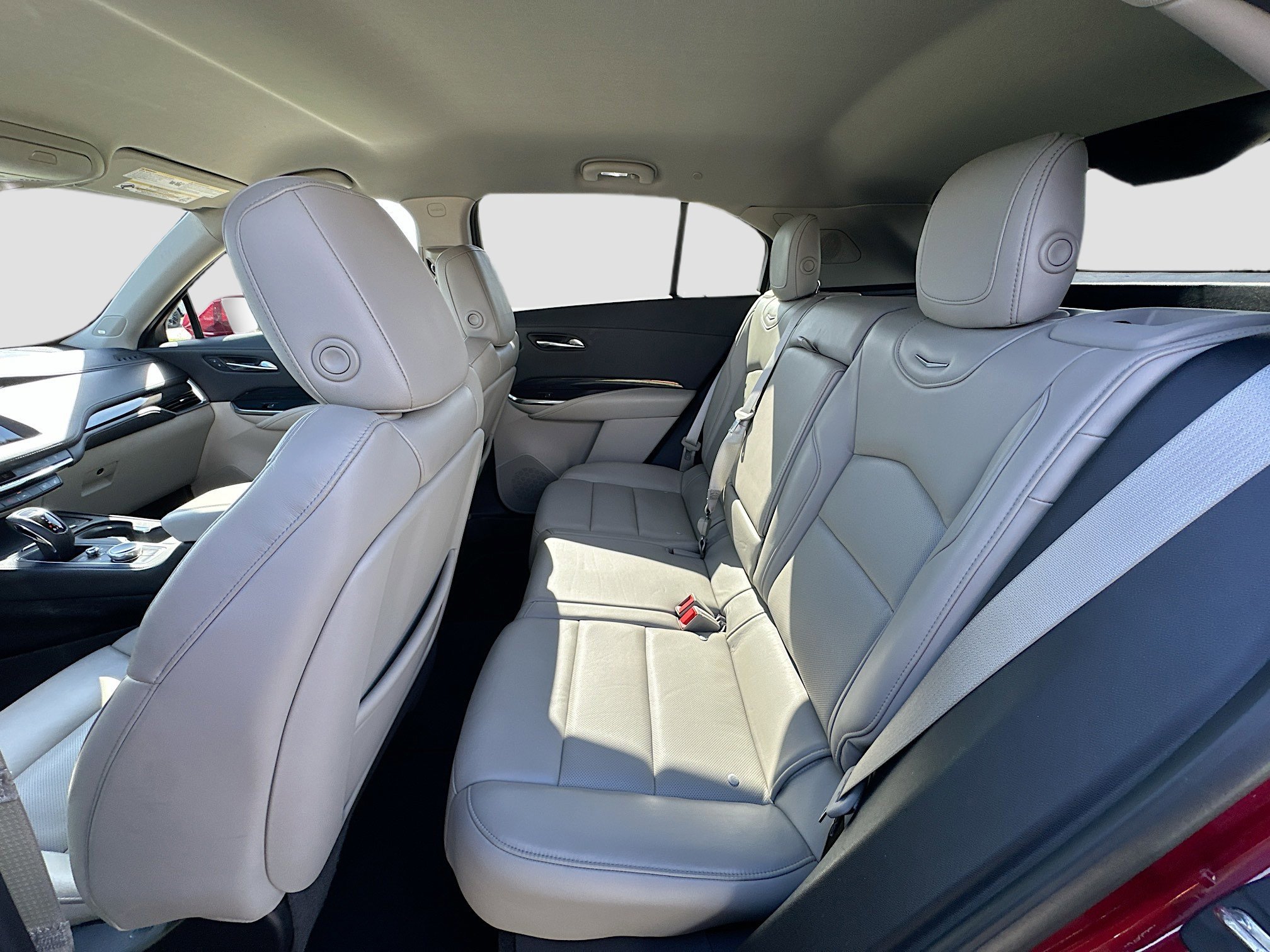 Used 2019 Cadillac XT4 Premium Luxury image 24