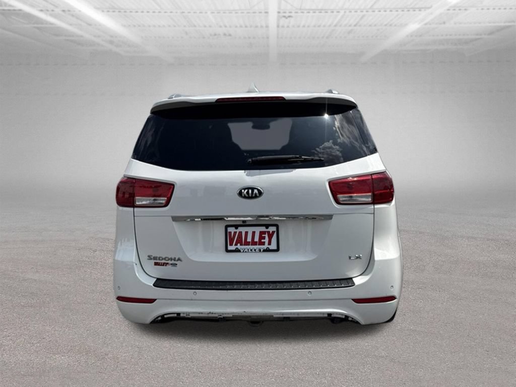 Used 2018 Kia Sedona LX w/ LX Essentials Premium Package FWD image 51