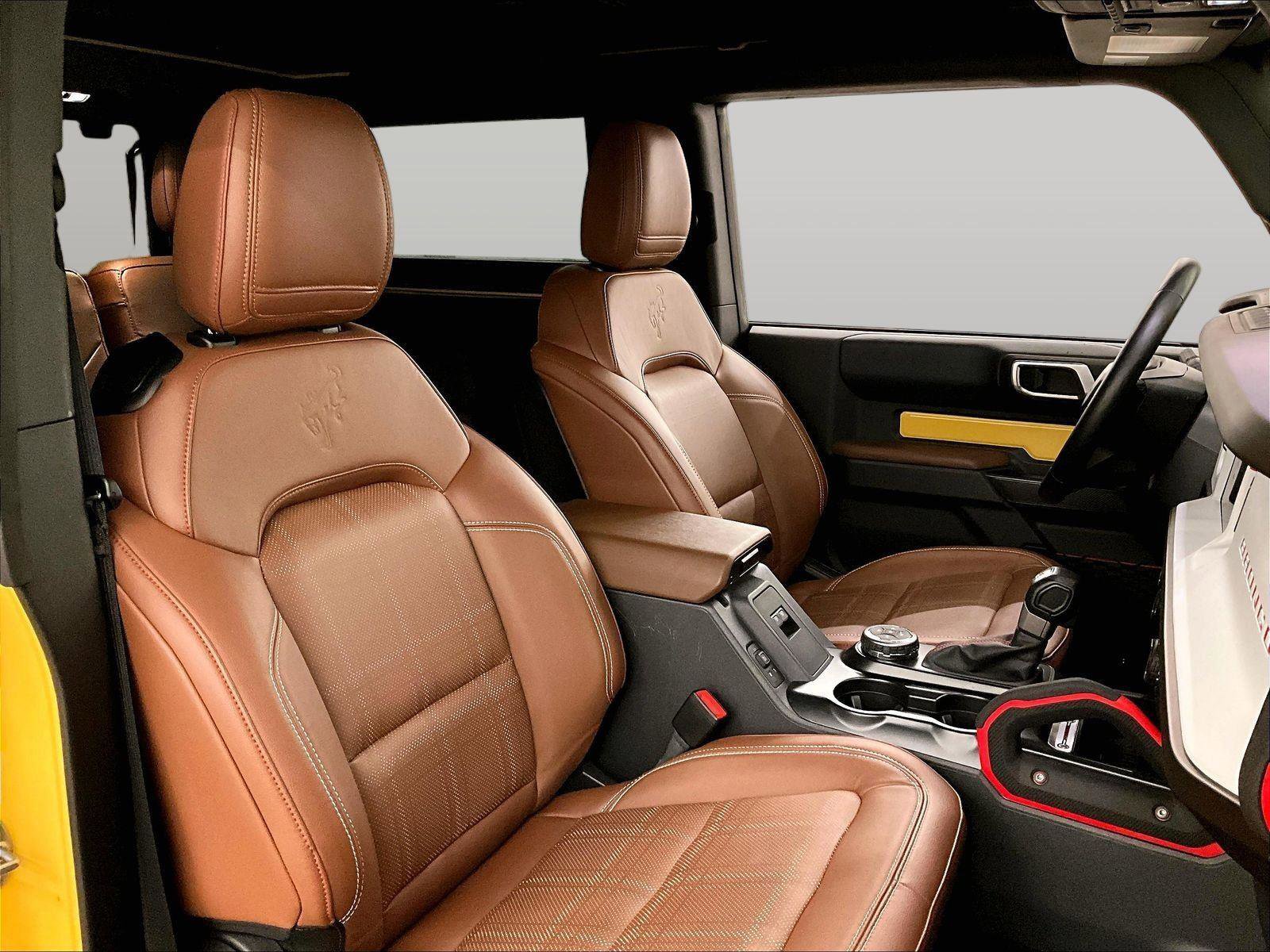 Certified 2024 Ford Bronco Heritage Edition AWD/4WD image 7