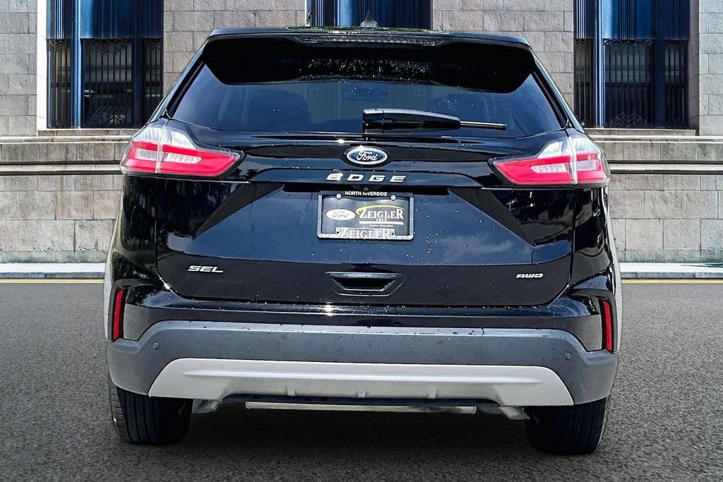 Certified 2023 Ford Edge SEL w/ Convenience Package AWD/4WD image 4