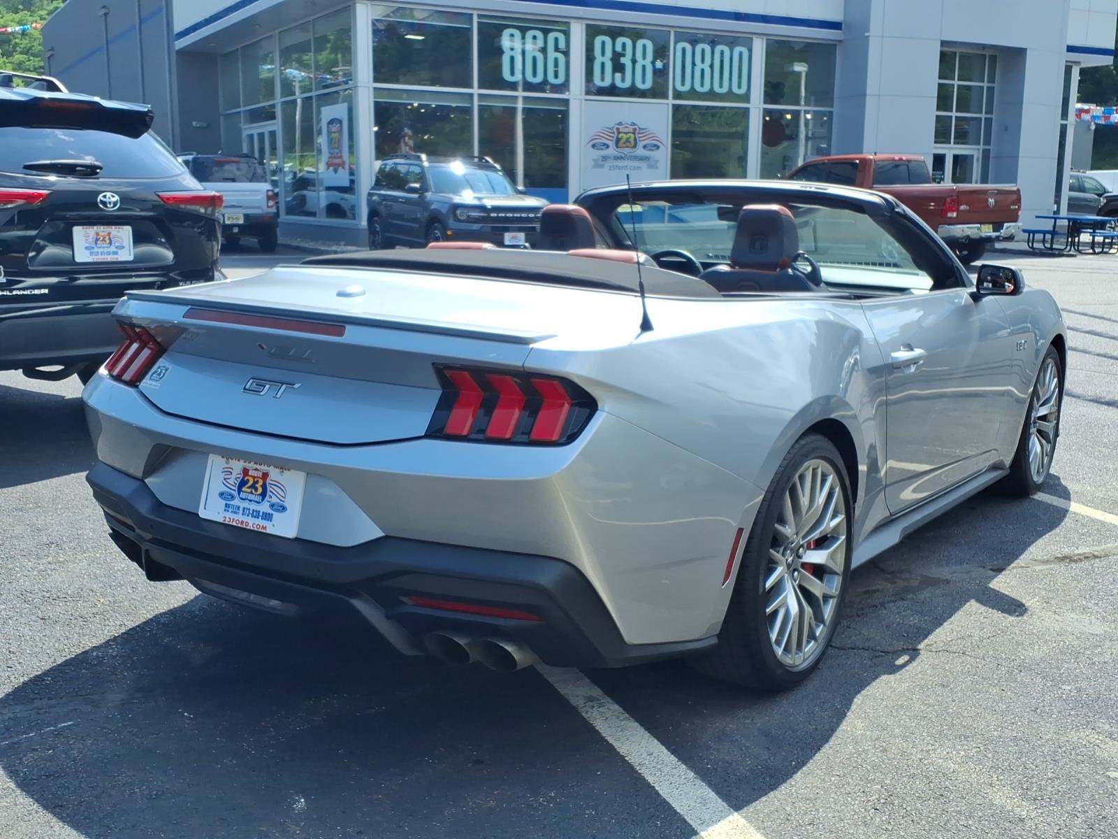 Certified 2025 Ford Mustang GT Premium RWD image 8