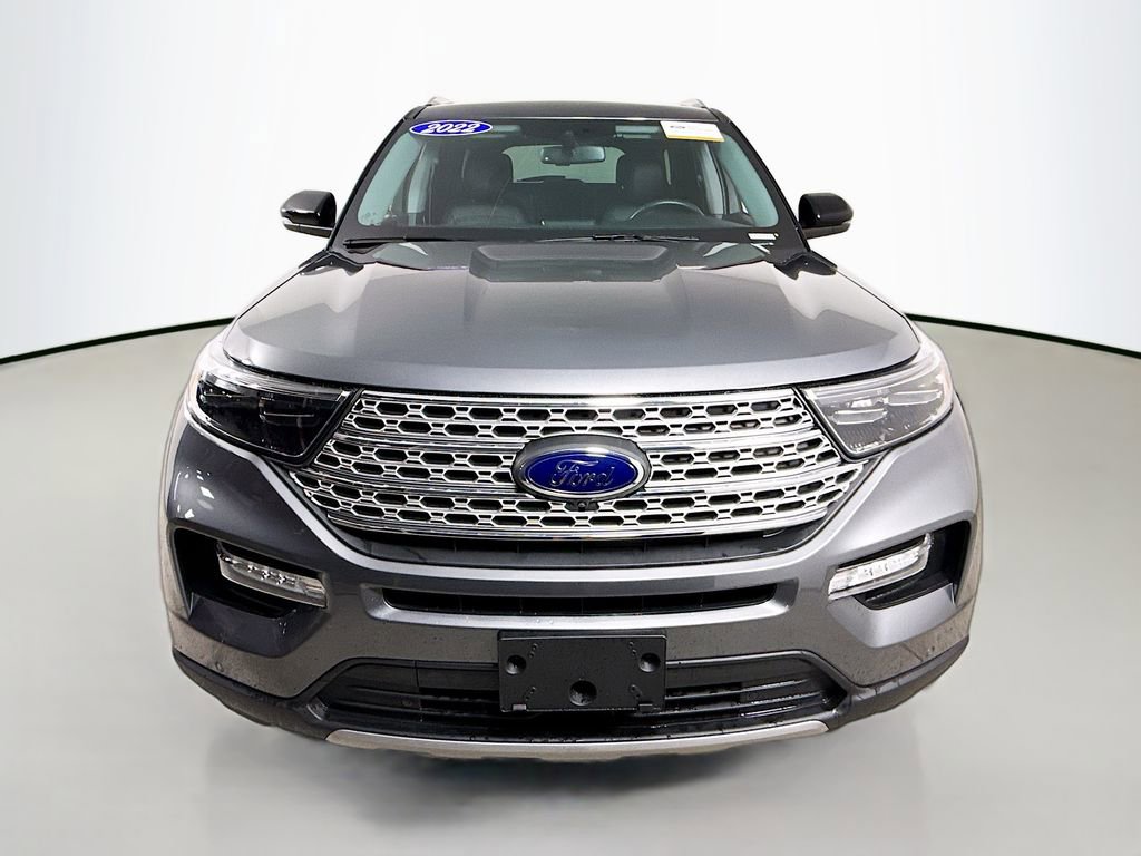 Certified 2022 Ford Explorer Limited w/ Equipment Group 301A image 8