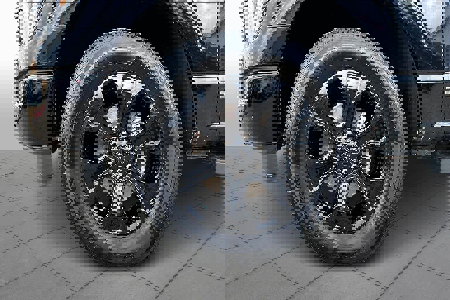 Certified 2023 Ford F150 XLT w/ Equipment Group 302A High image 14