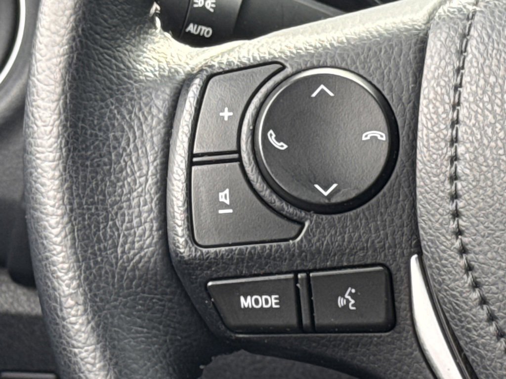 Used 2017 Toyota Corolla iM image 22