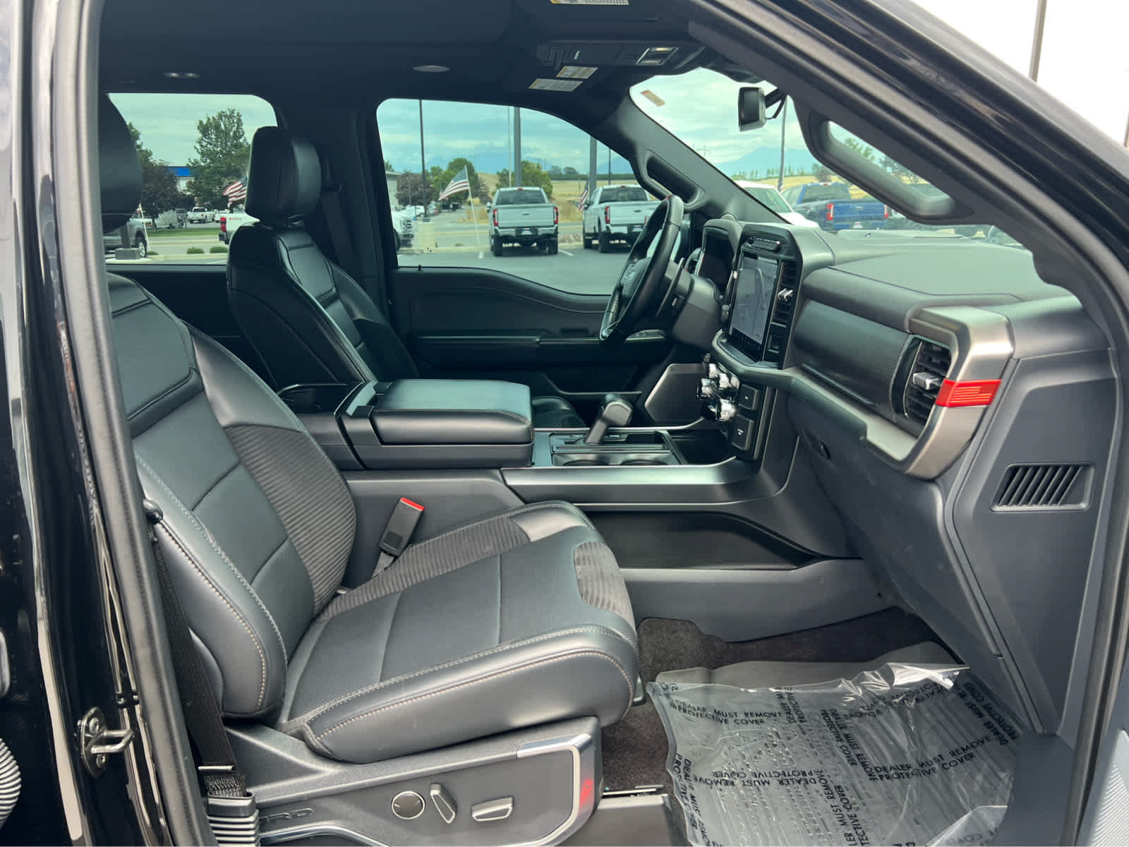 Certified 2022 Ford F150 Raptor w/ Raptor 37 Performance Package AWD/4WD image 17