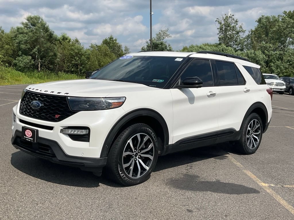 Certified 2020 Ford Explorer ST w/ Premium Technology Package AWD/4WD image 33