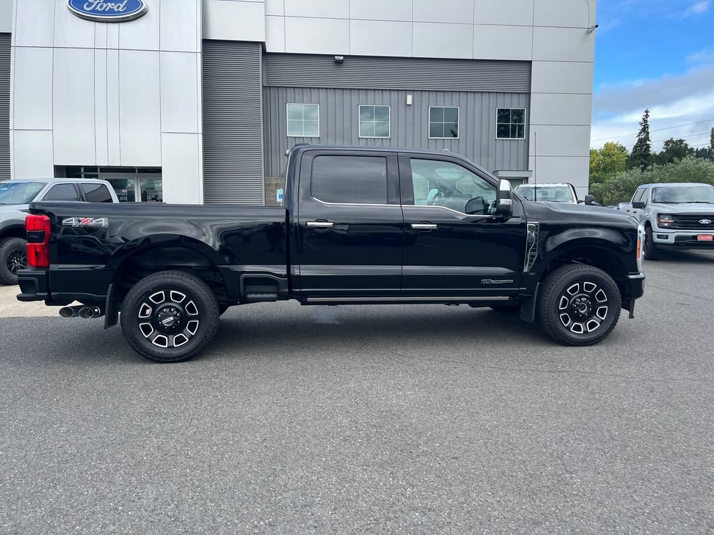 Certified 2023 Ford F350 Platinum AWD/4WD image 9