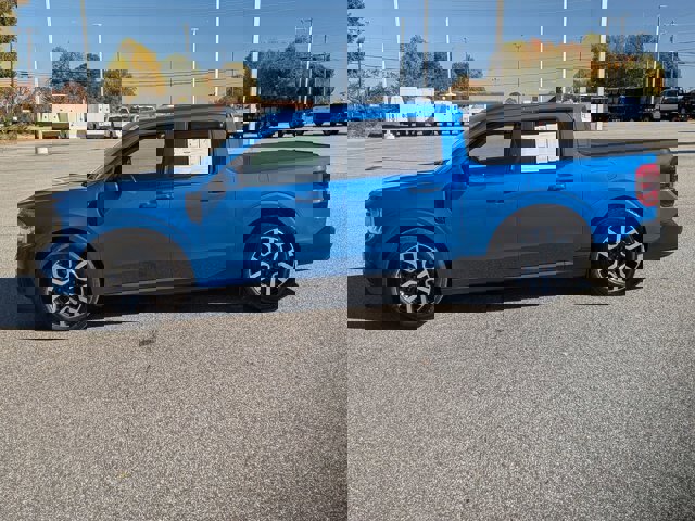 Certified 2022 Ford Maverick Lariat w/ Lariat Luxury Package image 3