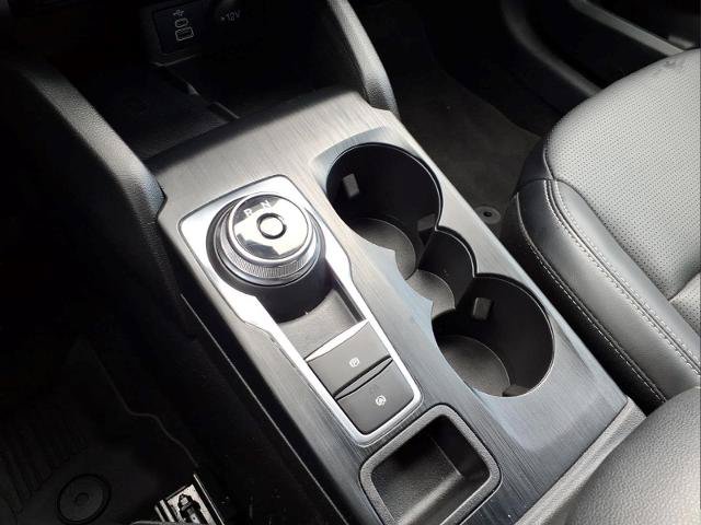Certified 2025 Ford Escape Platinum FWD image 23