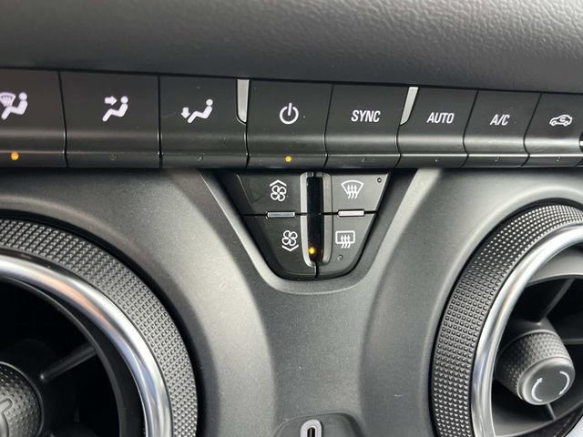 Used 2024 Chevrolet Blazer LT image 36